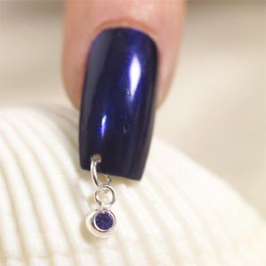Nail Art Nailpiercing aus 925er Silber mit Kristallstein