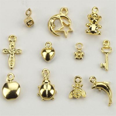 Nail Art Naildangles vergoldet